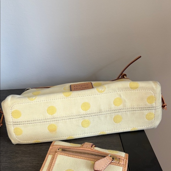 Dooney & Bourke Yellow Polka Dot Shoulderbag and Wallet - Picture 4 of 7